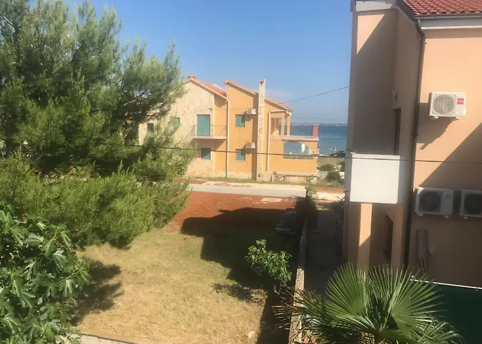 Apartment Petra 2
